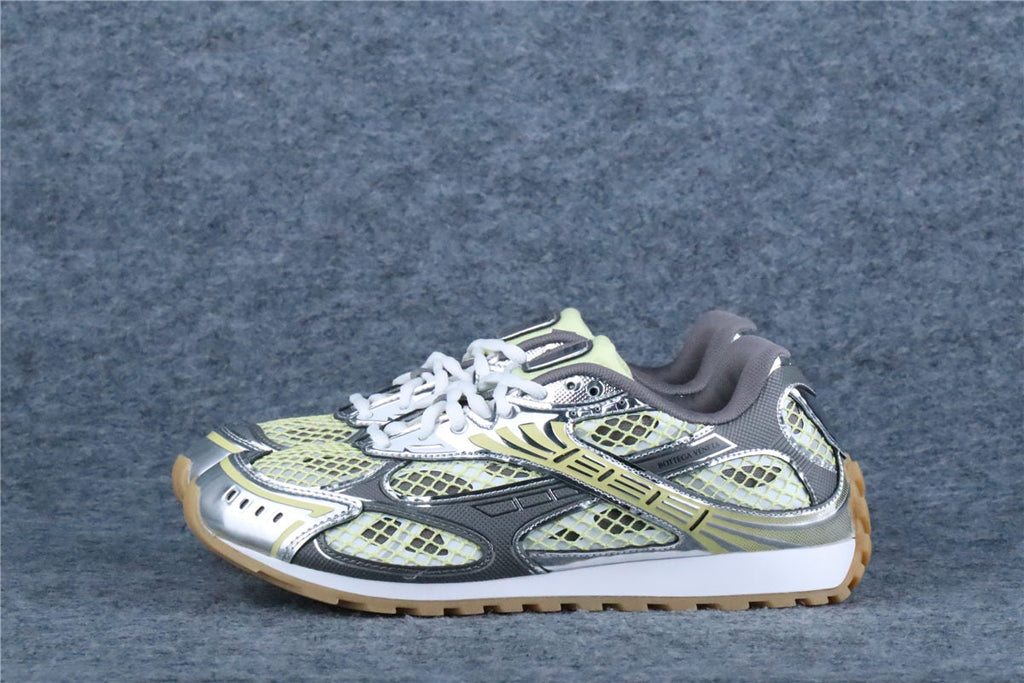 Bottega Veneta Orbit ‘Zesty/Basalt’
