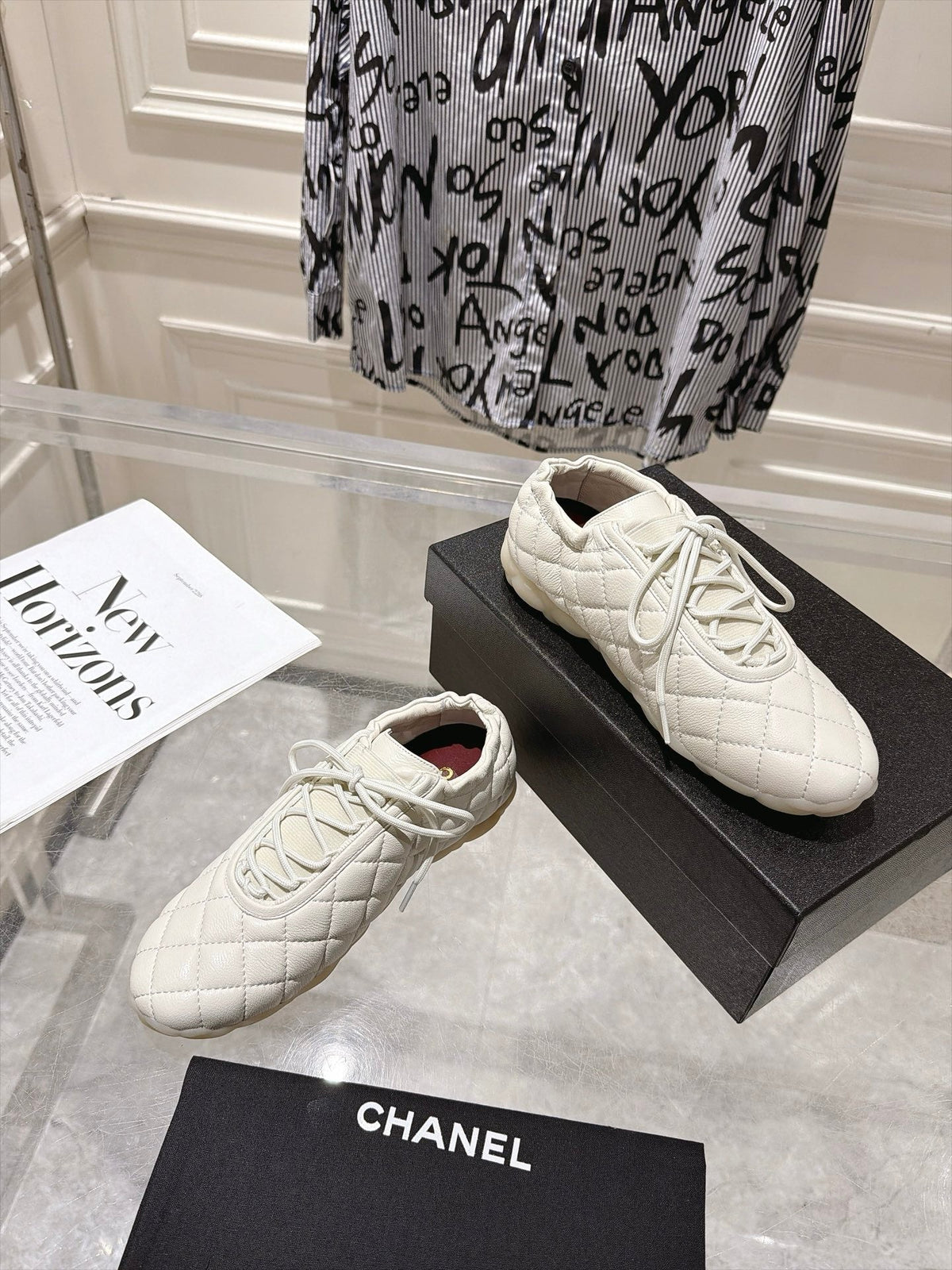 CHANEL 26S LACE UP SNEAKERS IN WHITE LAMBSKIN DIAMOND QUILTING